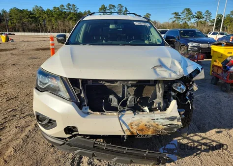2018 Nissan Pathfinder S z USA, uszkodzony, nr VIN 5N1DR2MNXJC645954